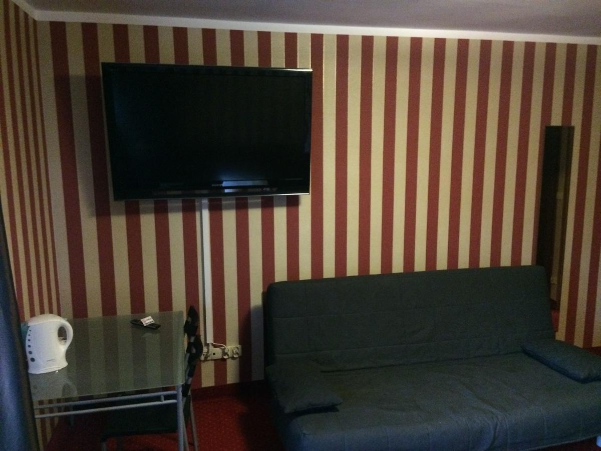Villa Ventana Poznan City Free Parking Sniadanie W Cenie エクステリア 写真