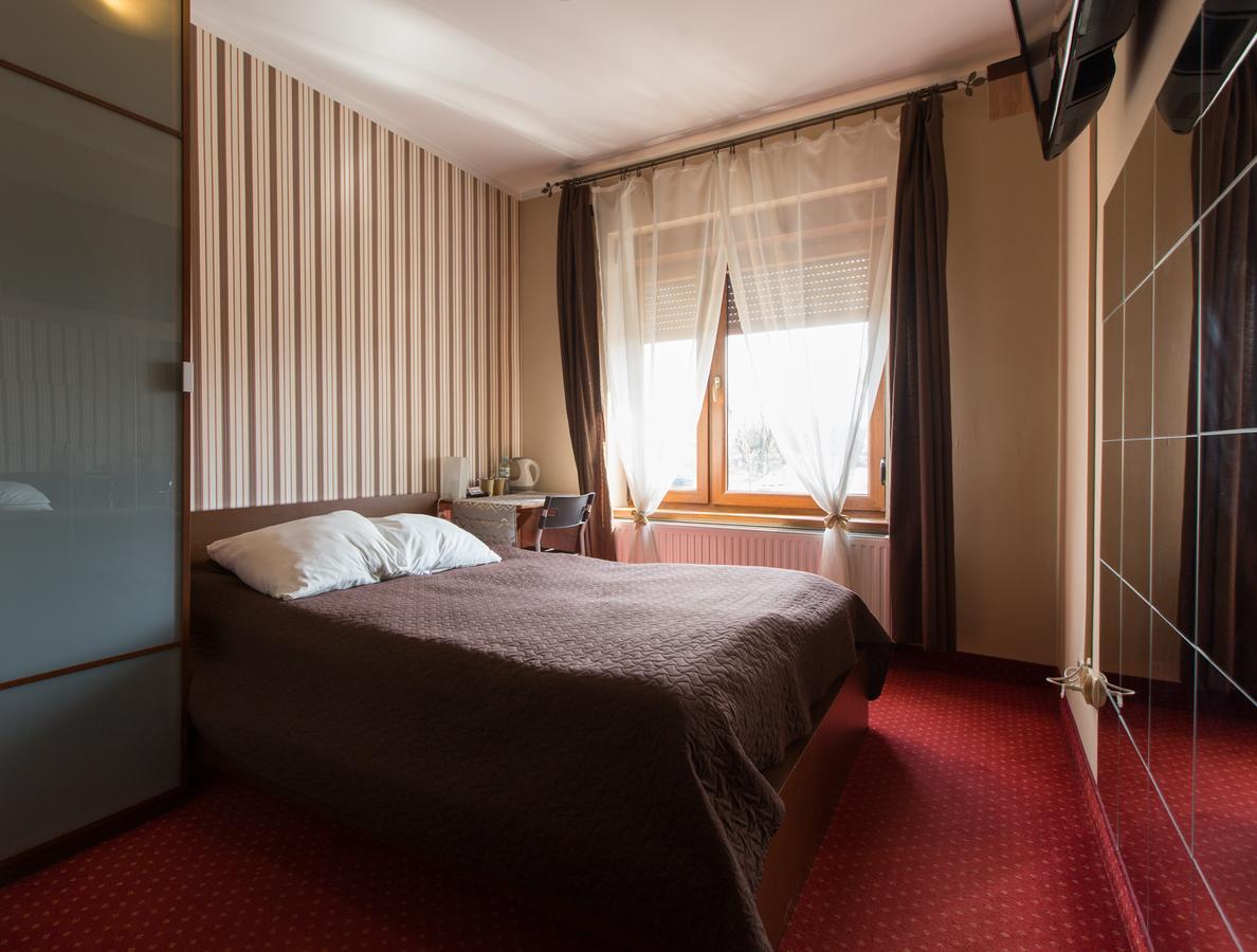 Villa Ventana Poznan City Free Parking Sniadanie W Cenie エクステリア 写真