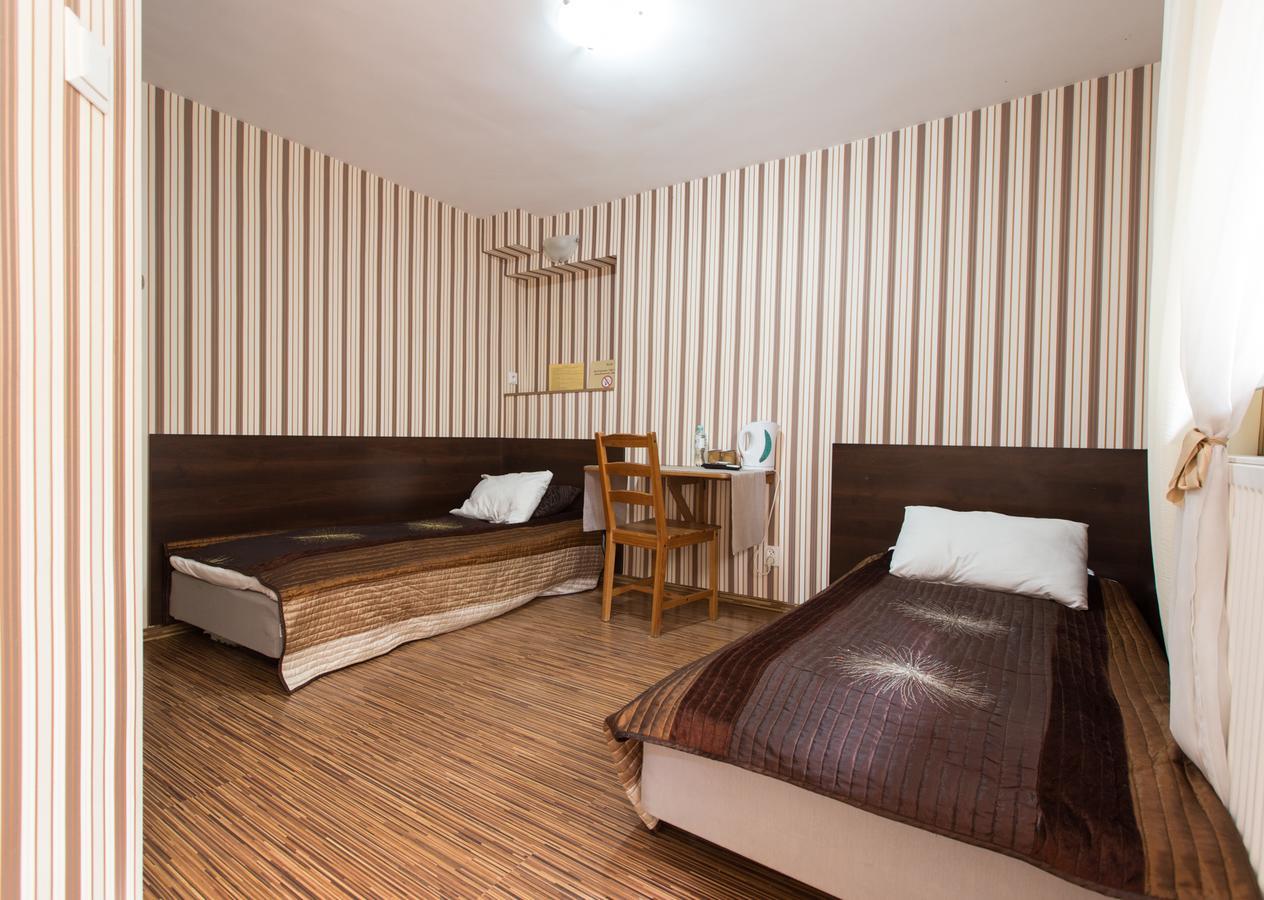 Villa Ventana Poznan City Free Parking Sniadanie W Cenie エクステリア 写真